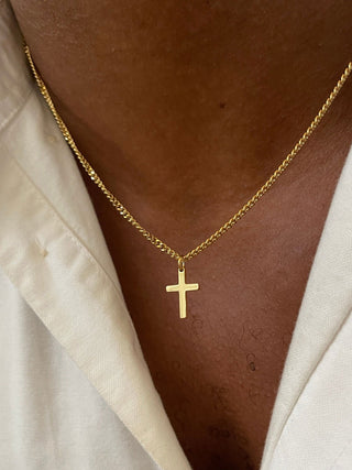 CROSS CHAIN NECKLACE