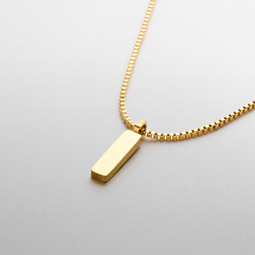 BOX PENDANT NECKLACE