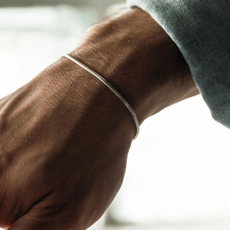 SQUARE CHAIN BRACELET