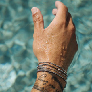 SQUARE CHAIN BRACELET